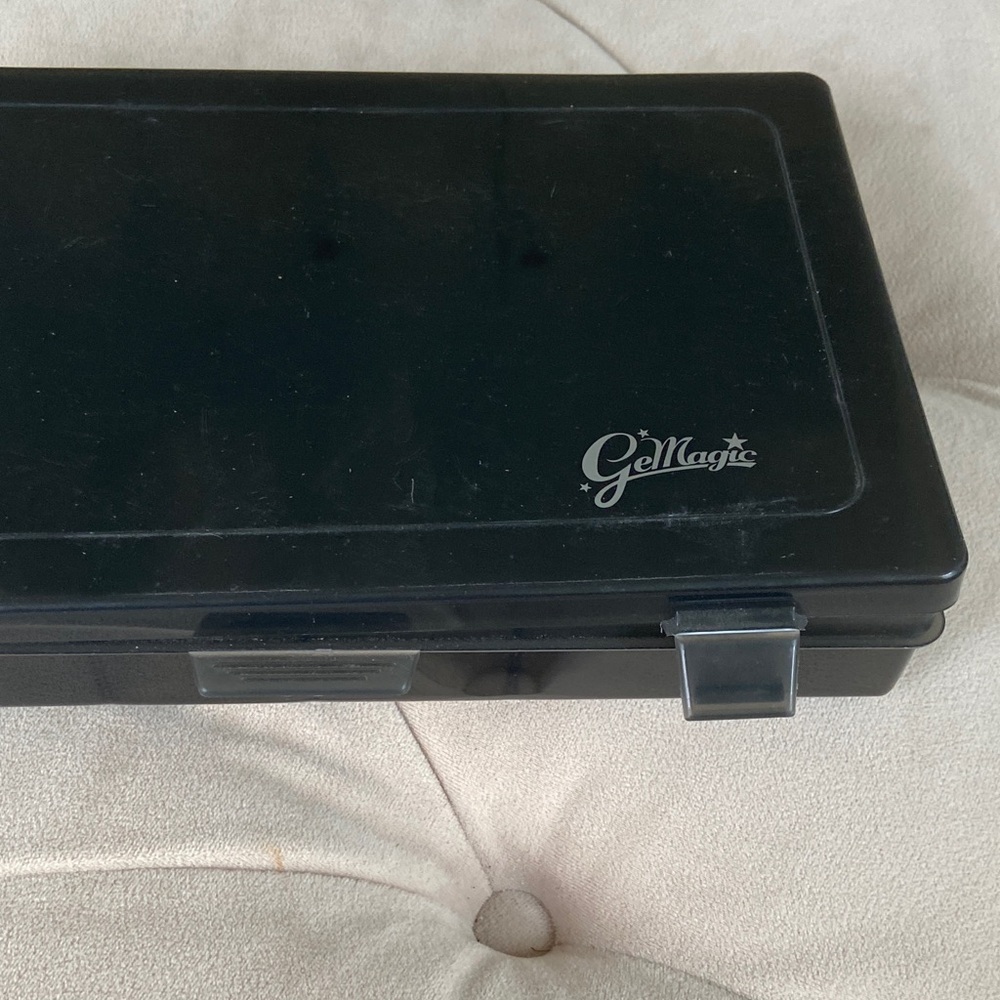 GeMagic  Assorted Studs Case